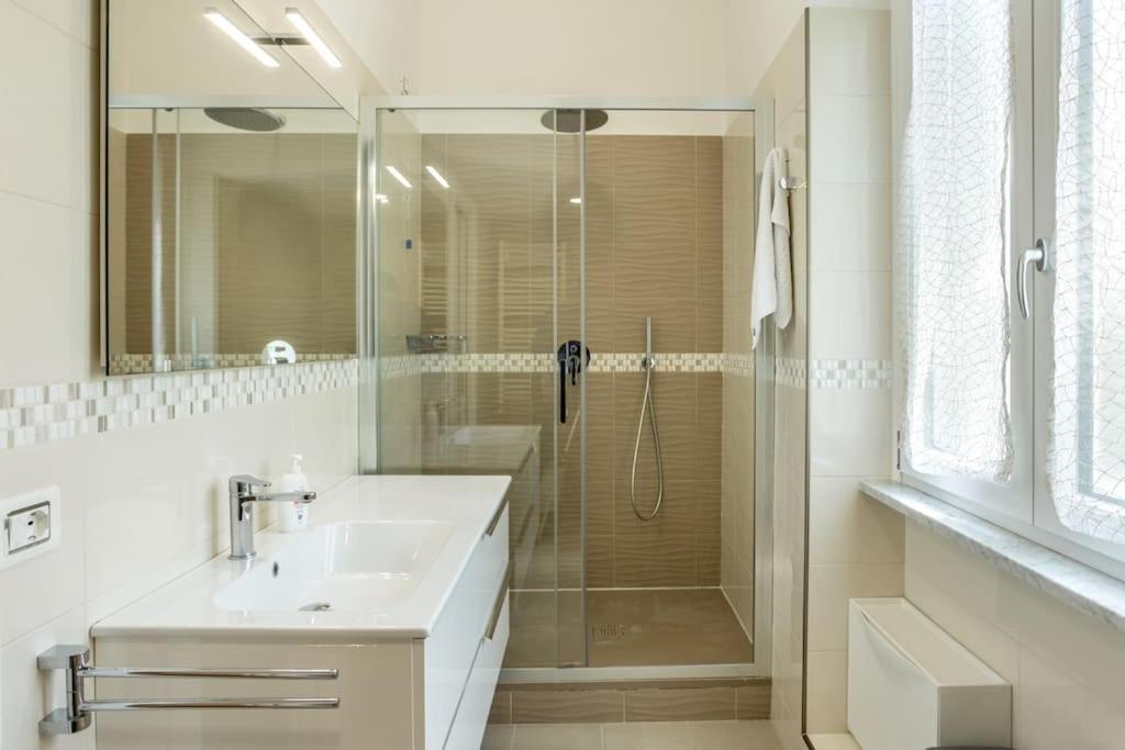 Pisacane Suite ซาแลร์โน ภายนอก รูปภาพ